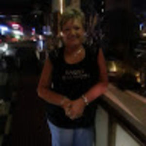 Meet your Posher, Paula